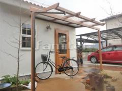 フル木製調テラス屋根 三協ナチュレ1階 木製調デザインアルミ角柱 